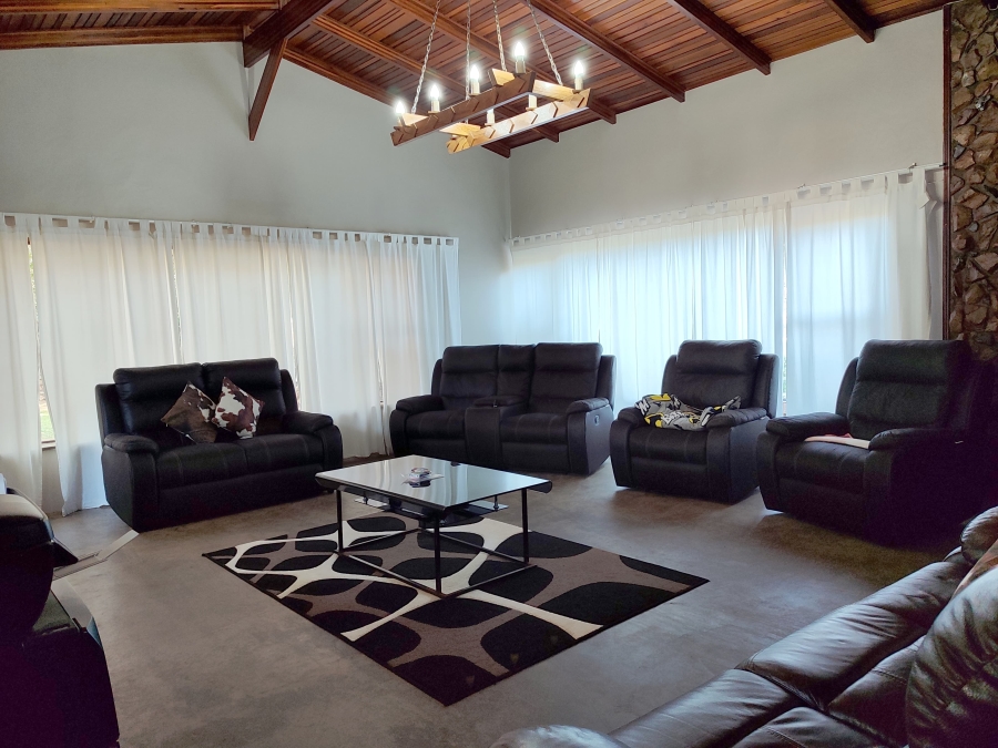 4 Bedroom Property for Sale in Songloed North West